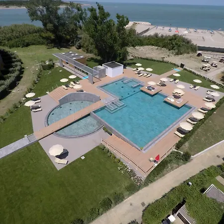 Hotel Isola Di Albarella Capo Nord 4*