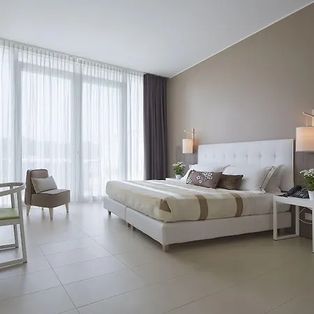 Hotel Isola Di Albarella Capo Nord 4*